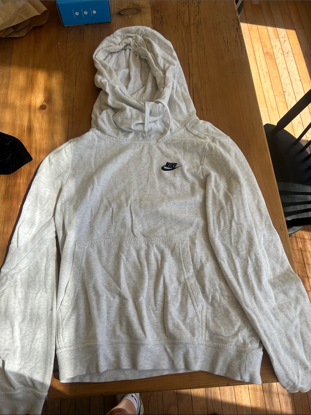 Nike Women’s Light Gray Hoodie Sweatshirt
